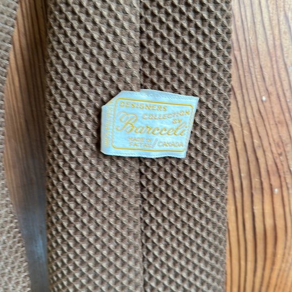 Vintage brown waffled tie - Picture 2 of 4